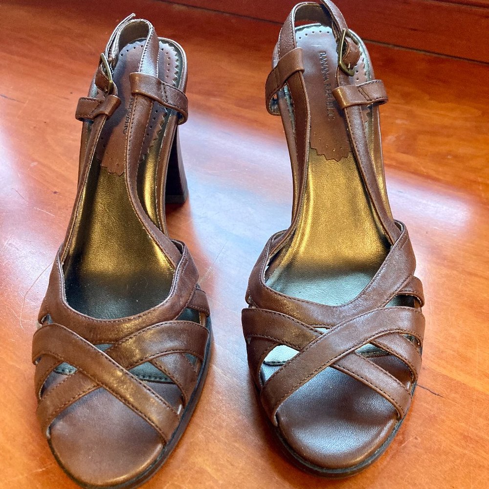 Banana Republic Chic Brown Strappy Heels, size 9, EXCELLENT CONDITION
